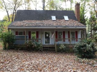 2607 S Blue Tick Ct, North Chesterfield, VA 23235