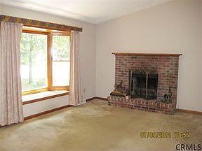 2nd image of 8 Balsam Ln