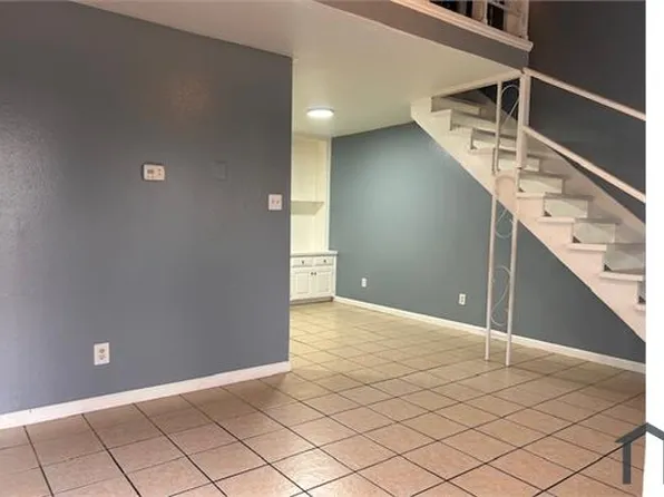 3745 Glenda Ave #10, Tyler, TX 75704