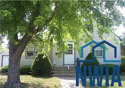 1st image of 1014 N Lake Ave