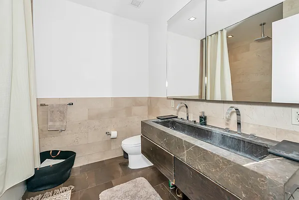 Rented by Compass | media 30