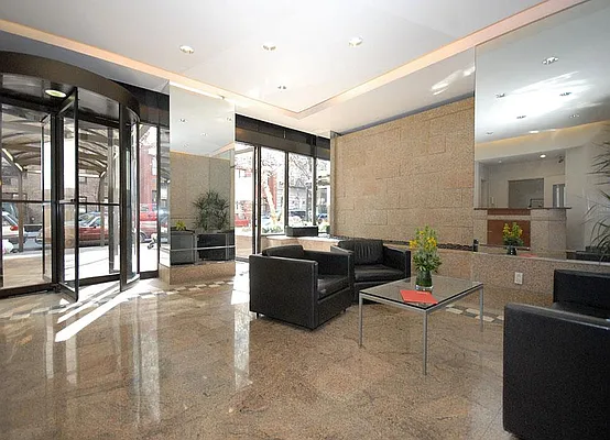 Sold by Warburg | media 16