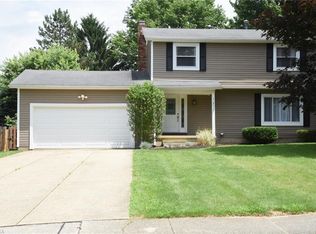 1217 Kirkwall Dr, Akron, OH 44321