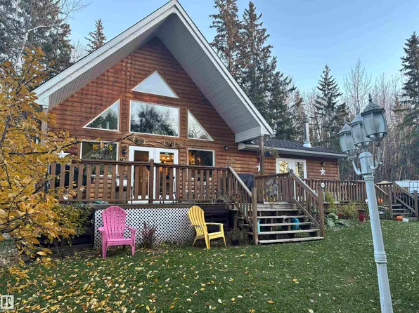 130 Lakeshore Dr, Sandy Beach, AB T0E 1V6