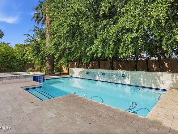 4th image of 2032 N ALVARADO Road