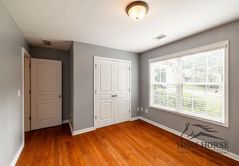 285 Finch Way — Photo 17