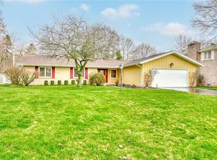 40 Runnymede Rd, Rochester, NY 14618