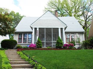 6635 Edgevale Rd, Kansas City, MO 64113