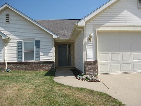 2nd image of 3023 Bowfield Way