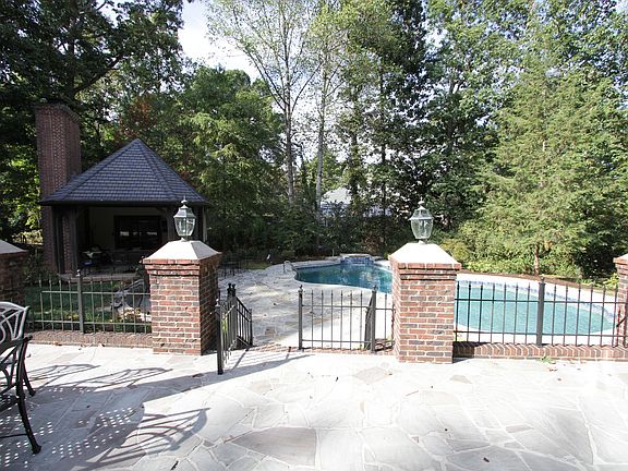 4th image of 7340 Misty Meadow Pl