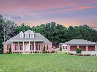 401 Robinson Rd, Peachtree City, GA 30269