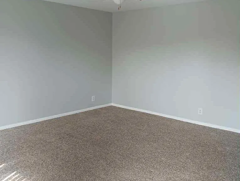 4309 Pease St — Photo 21