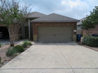 734 Saengerhalle Rd, New Braunfels, TX 78130