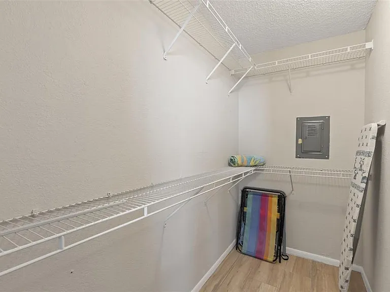 255 Dolphin Point #513 — Photo 14