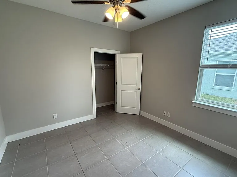 105 Zinnia Ln — Photo 12