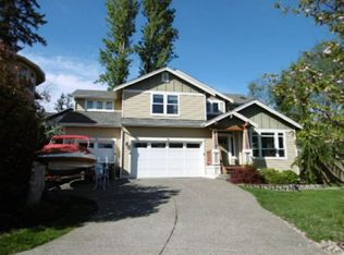 20324 80th Ave NE, Kenmore, WA 98028