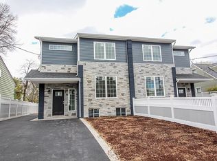 56 Oak Ave, Hempstead, NY 11550