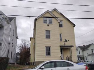 253 N Brow St, East Providence, RI 02914