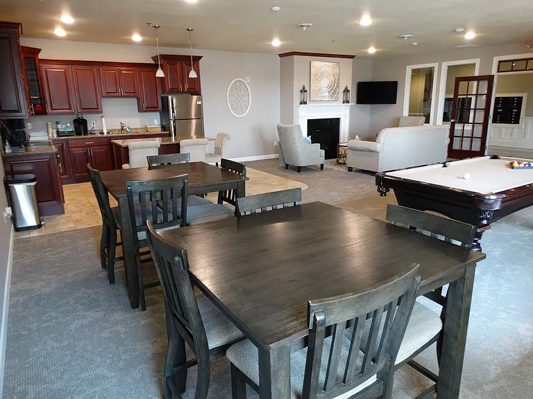 Grasslands Apartments — Photo 21