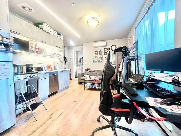 13 Jefferson St, Brooklyn, NY