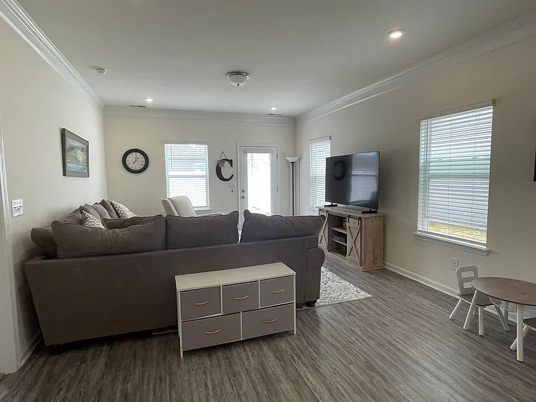 613 Tines Dr — Photo 14