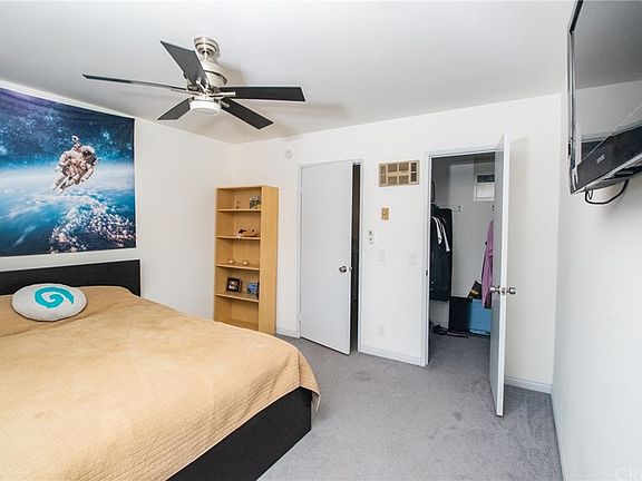 5th image of 201 S Ventura Rd Unit 8
