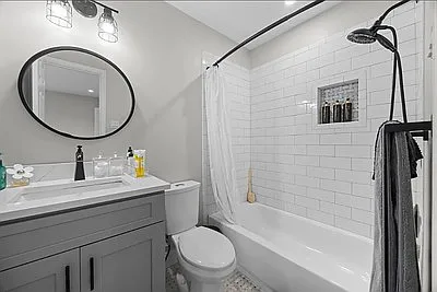4 bed, 1656 sqft, $3,850 — Photo 4