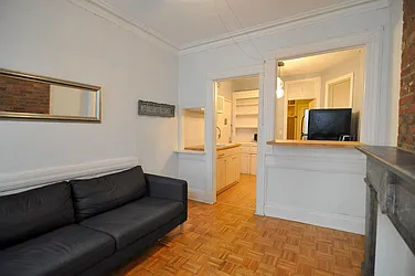 Rented by Nest Seekers International