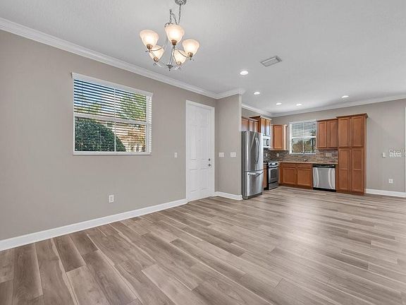 5th image of 16858 Dorman Rd