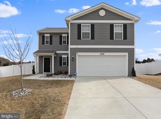 154 Gumspring Dr, Charles Town, WV 25414