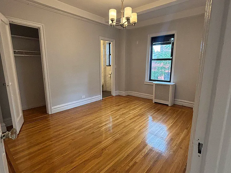 133 W 71st St #6D — Photo 3