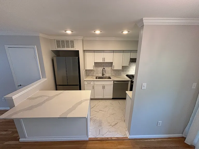 2422 Barracks Pl #3 — Photo 26