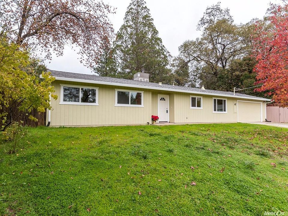 1st image of 319 Griffith Dr