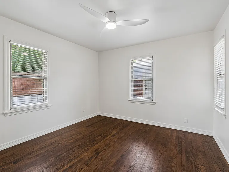 2029 Andover Ct — Photo 25