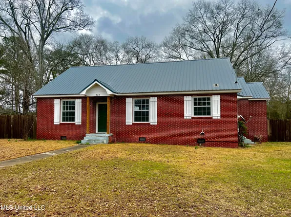 508 N Jordan St, Carthage, MS 39051