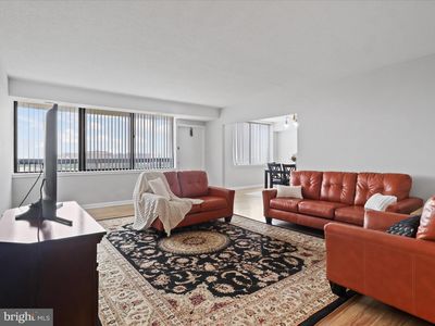 3709 S George Mason Dr APT 1106, Falls Church, VA, 22041