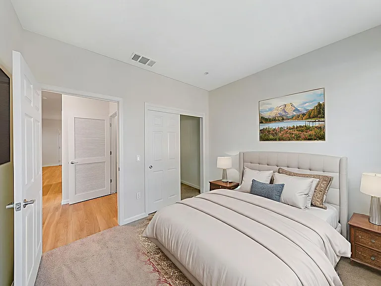 Luxe Ripon Apartments — Photo 37