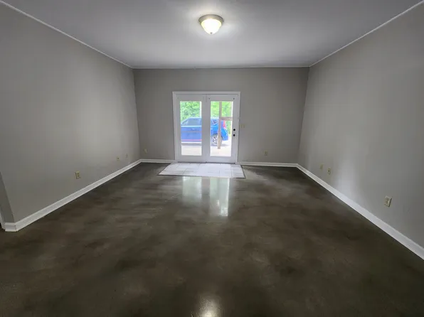 978 N Franklin Ave, Cookeville, TN
