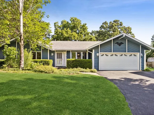 1153 Brighton Rd, Naperville, IL 60563