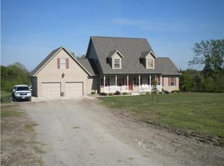 8490 NW Grandview Rd, Kidder, MO 64649