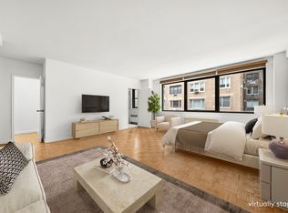 116 Central Park S APT 5G, New York, NY