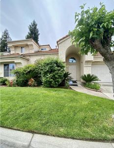 9479 N Whitehouse Dr, Fresno, CA, 93720