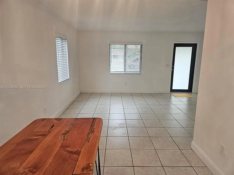 15320 SW 305th St — Photo 6