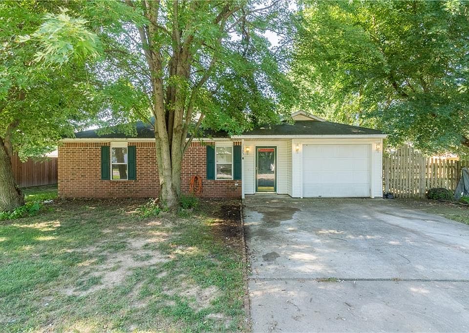 1st image of 1193 Flint Pl
