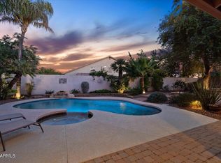 313 S Laguna Dr, Gilbert, AZ 85233