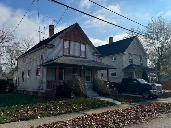 3291 W 56th St, Cleveland, OH 44102