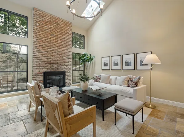 4390 Cochran Chapel Cir, Dallas, TX 75209