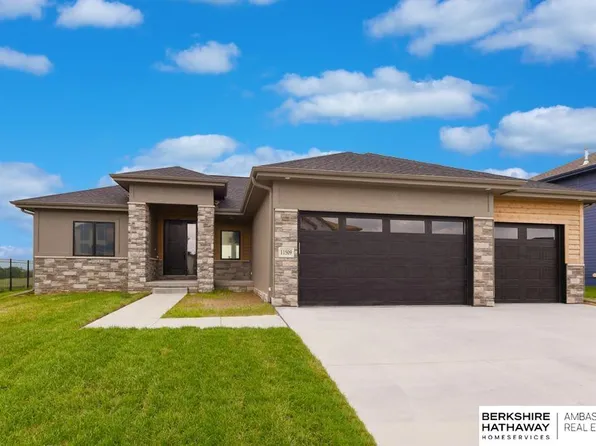 11509 S 189th St, Gretna, NE 68028