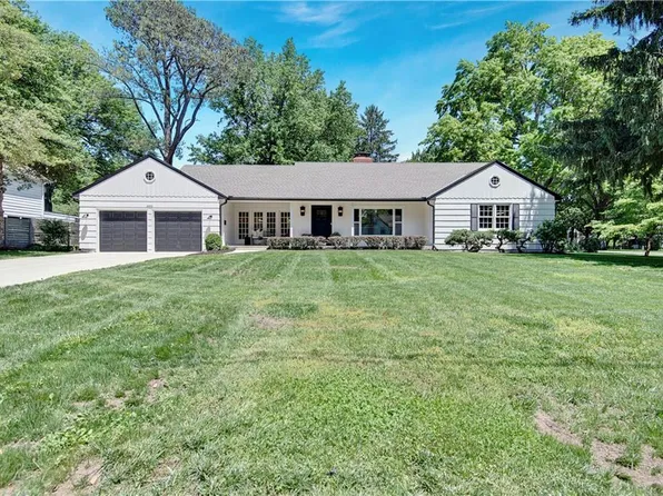 6500 W 69th St, Overland Park, KS 66204