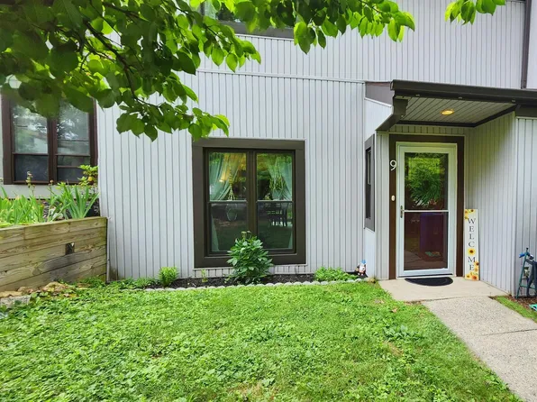 9 Wyndham Ct, Downingtown, PA 19335